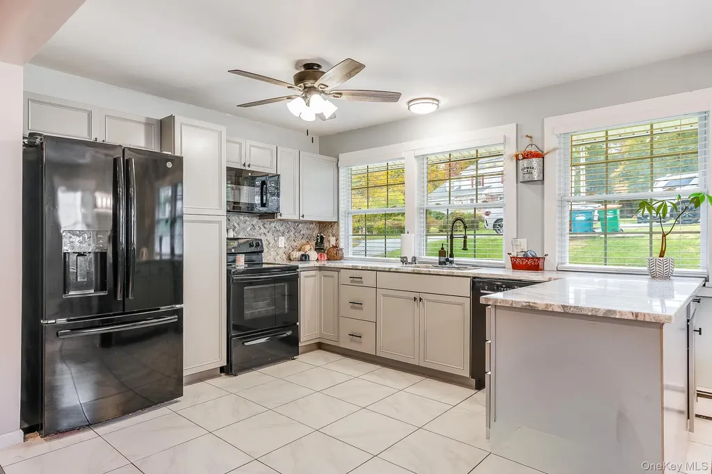 8 Robert Road Poughkeepsie NY 12603