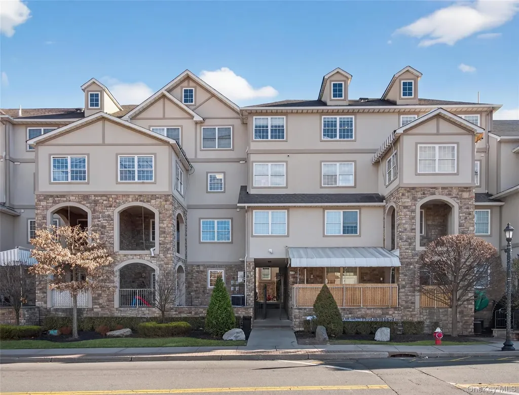 1310 Parkview Drive Spring Valley NY 10977