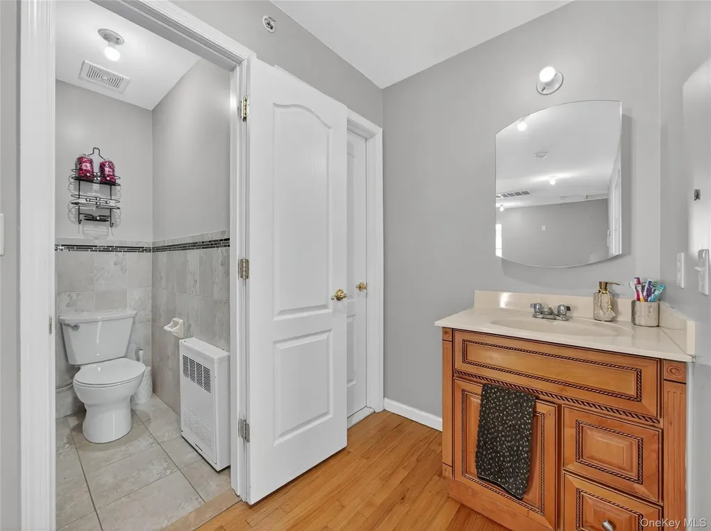 1310 Parkview Drive Spring Valley NY 10977