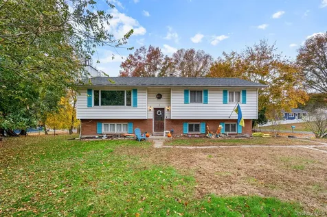 1 Apple Lane Wallkill NY 12589