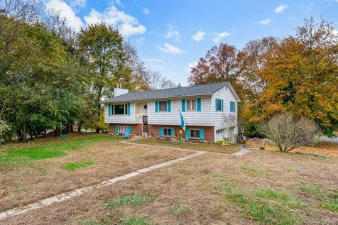 1 Apple Lane Wallkill NY 12589