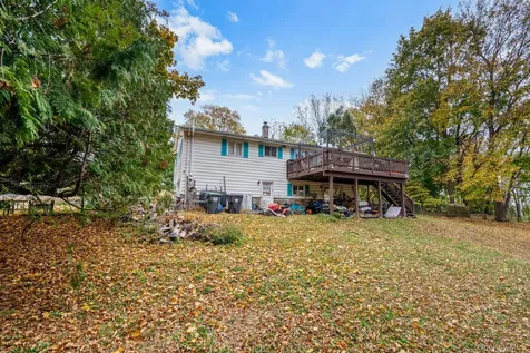 1 Apple Lane Wallkill NY 12589