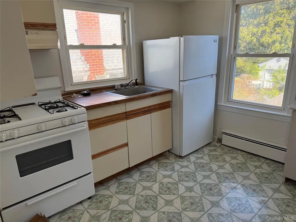 21 Jayne Avenue Patchogue NY 11772