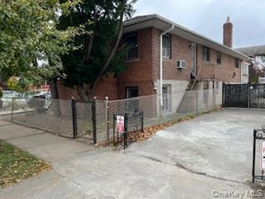 4824 Beverley Road Brooklyn NY 11203