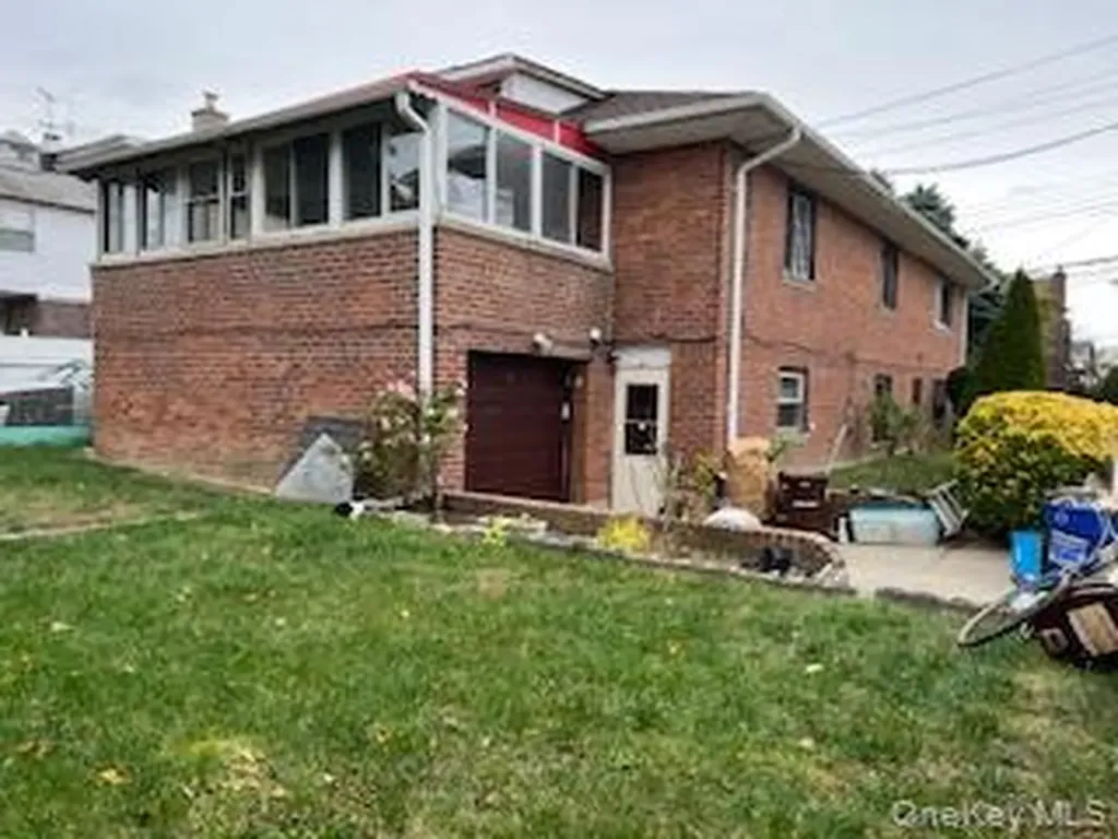 4824 Beverley Road Brooklyn NY 11203