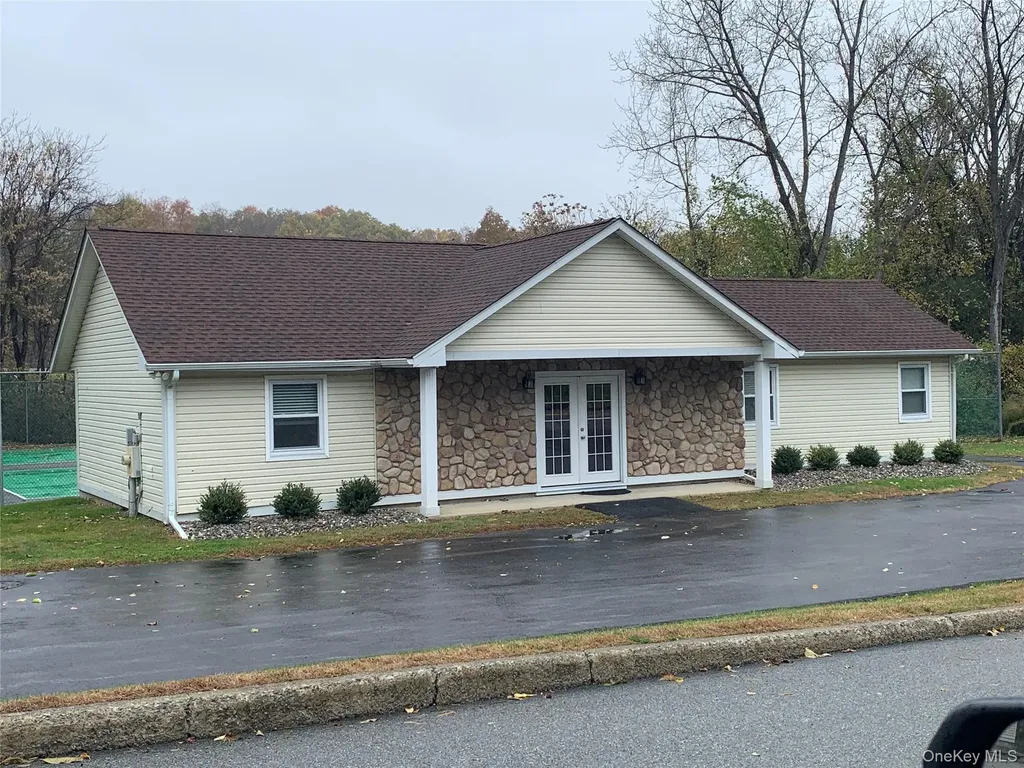 1 S Cambridge Court Fishkill NY 12524