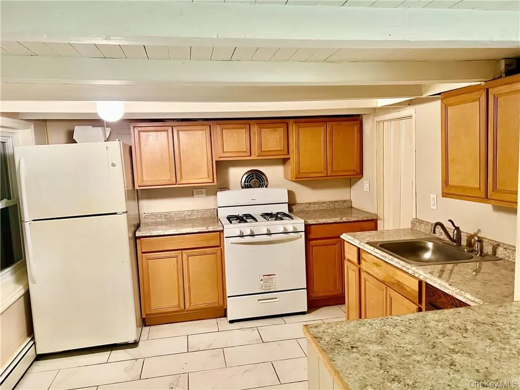 21 Clark Street Middletown NY 10940