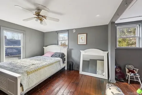 797 Route 284 Westtown NY 10998