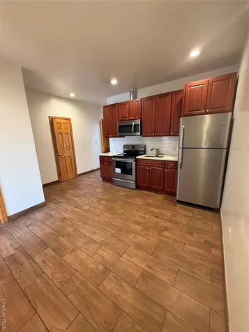 109-11 Farmers Boulevard Saint Albans NY 11412