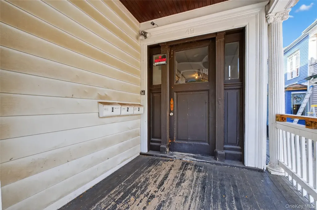 49 S Hamilton Street Poughkeepsie NY 12601