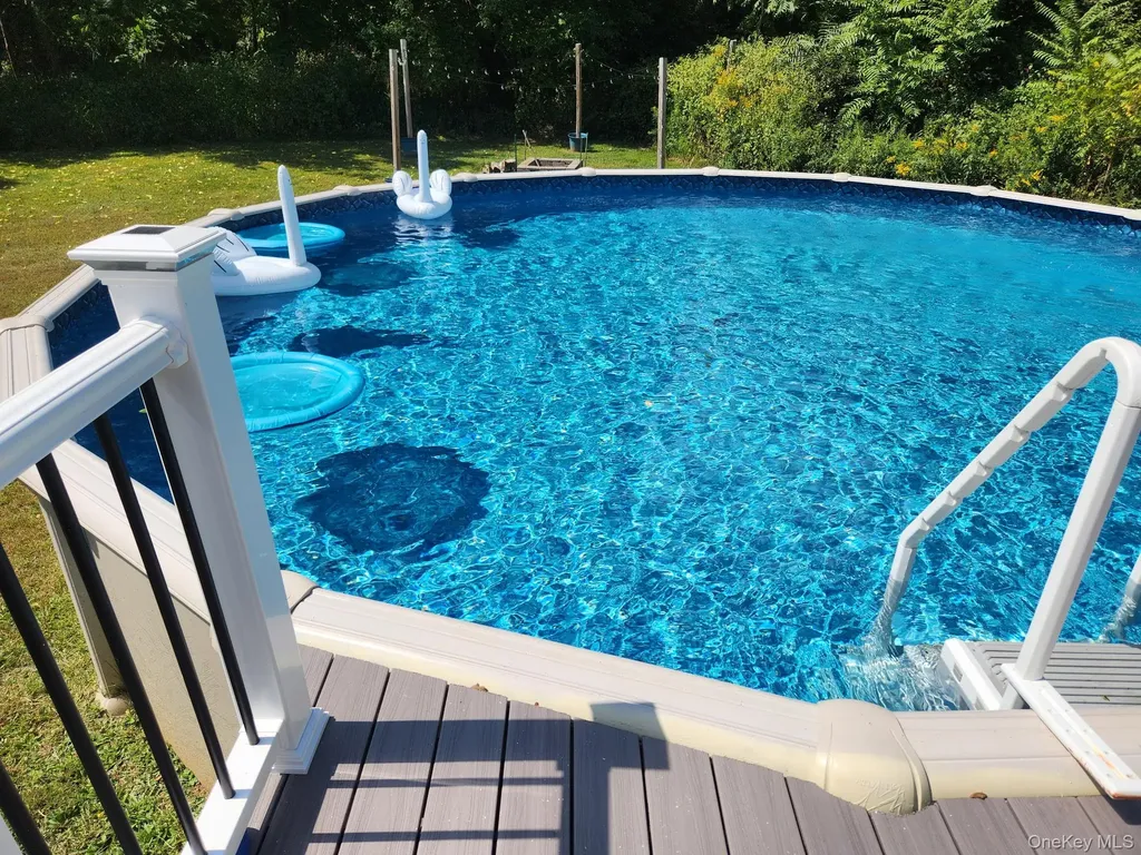 387 Cornwall Hill Road Patterson NY 12563