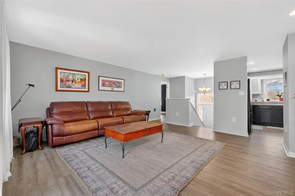 387 Cornwall Hill Road Patterson NY 12563