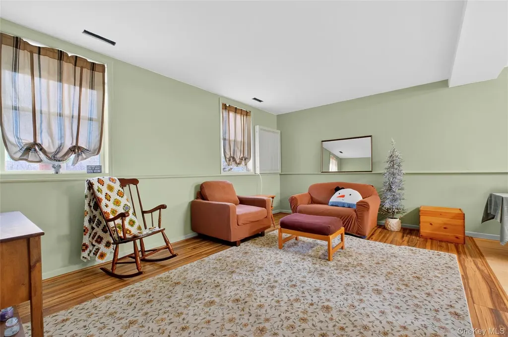387 Cornwall Hill Road Patterson NY 12563