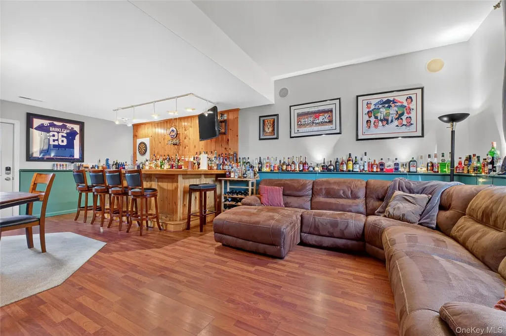 387 Cornwall Hill Road Patterson NY 12563