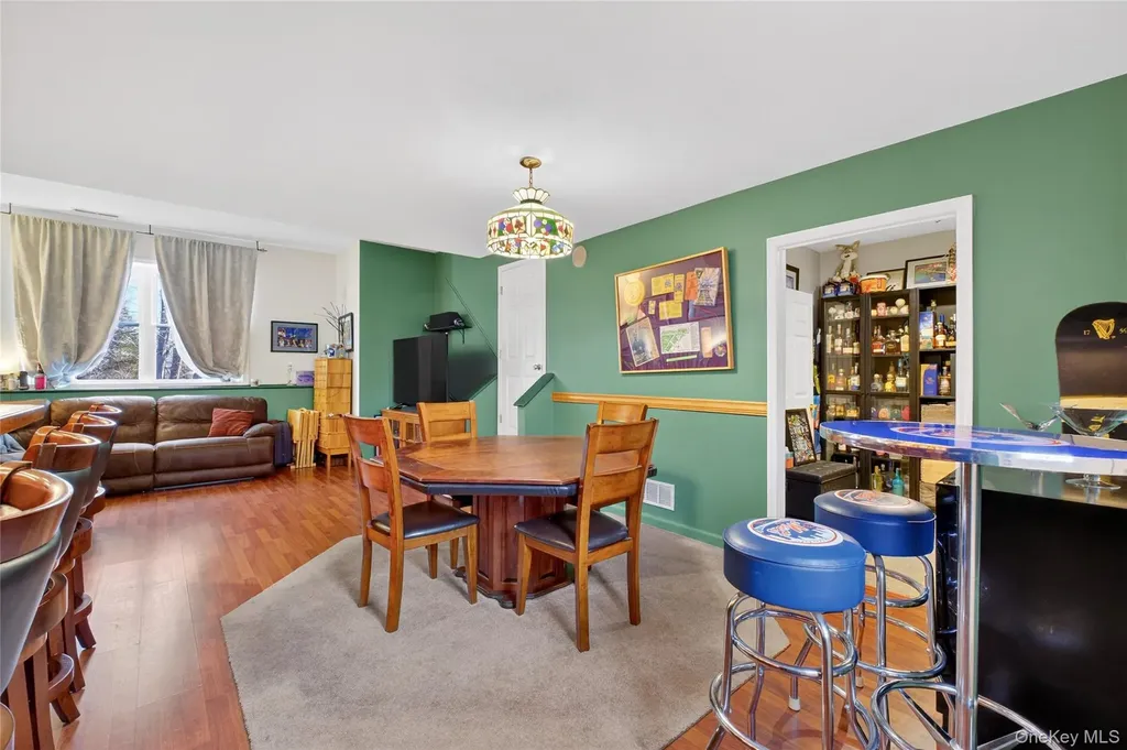 387 Cornwall Hill Road Patterson NY 12563