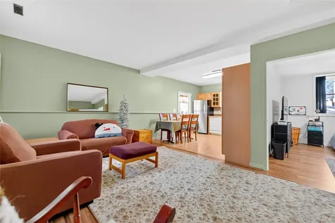387 Cornwall Hill Road Patterson NY 12563