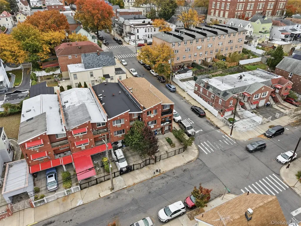 4600 Bronx Boulevard Bronx NY 10470