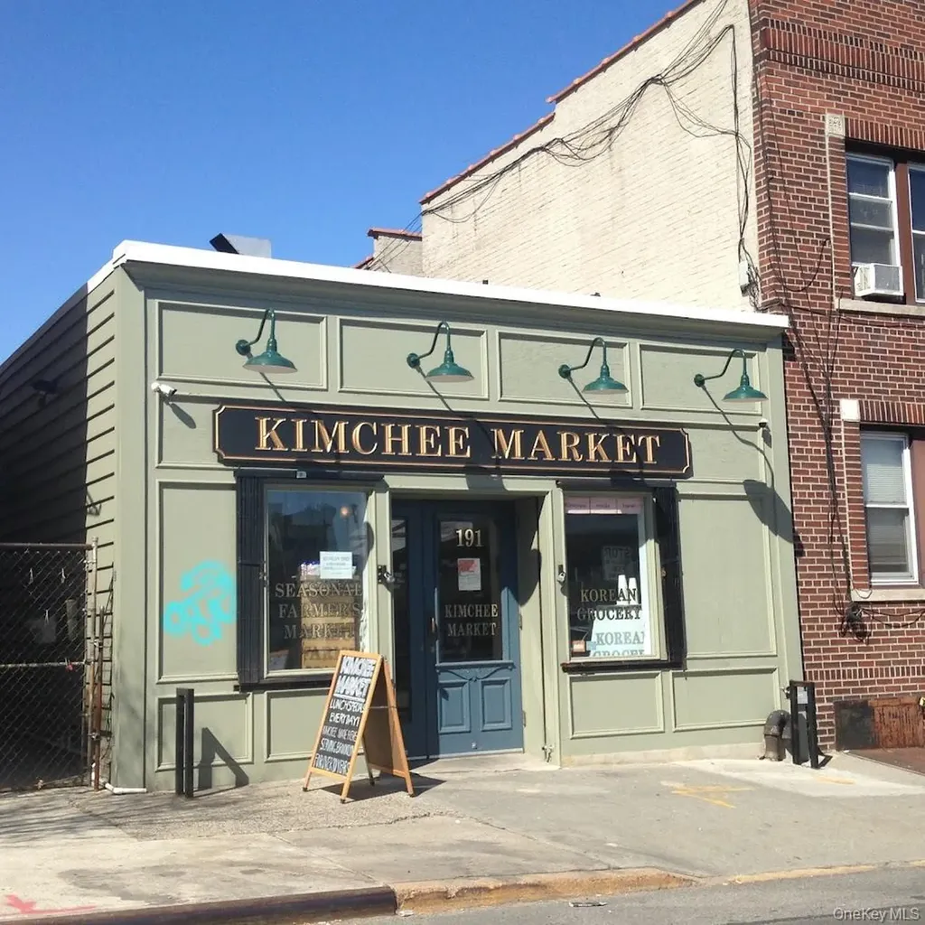 191 Greenpoint Avenue Brooklyn NY 11222