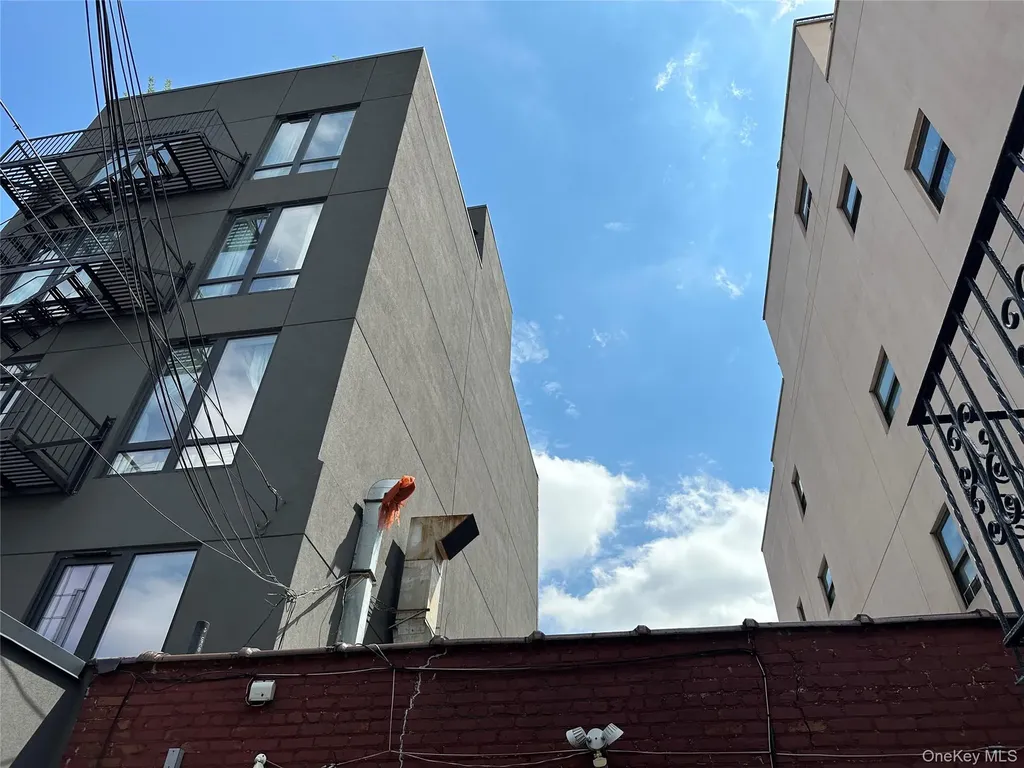 191 Greenpoint Avenue Brooklyn NY 11222