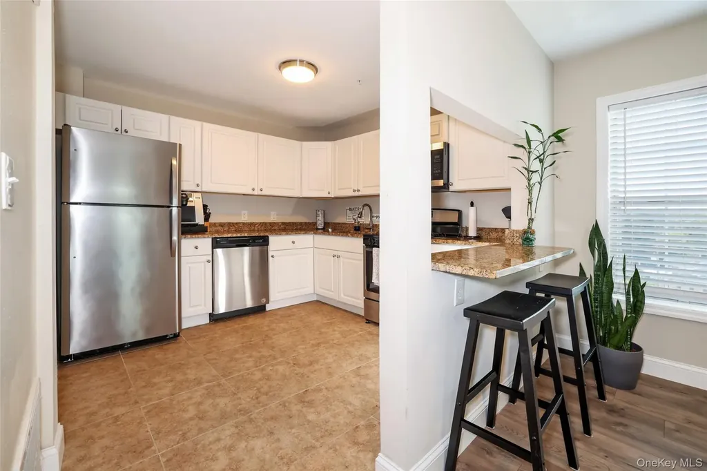 2 Nob Hill Drive Elmsford NY 10523