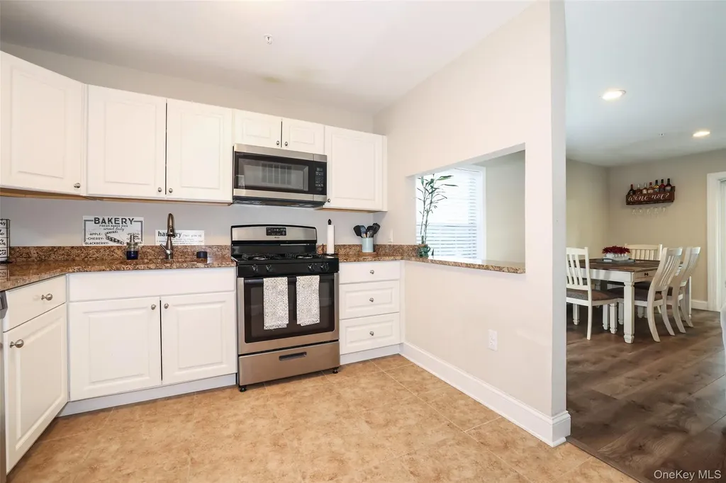 2 Nob Hill Drive Elmsford NY 10523