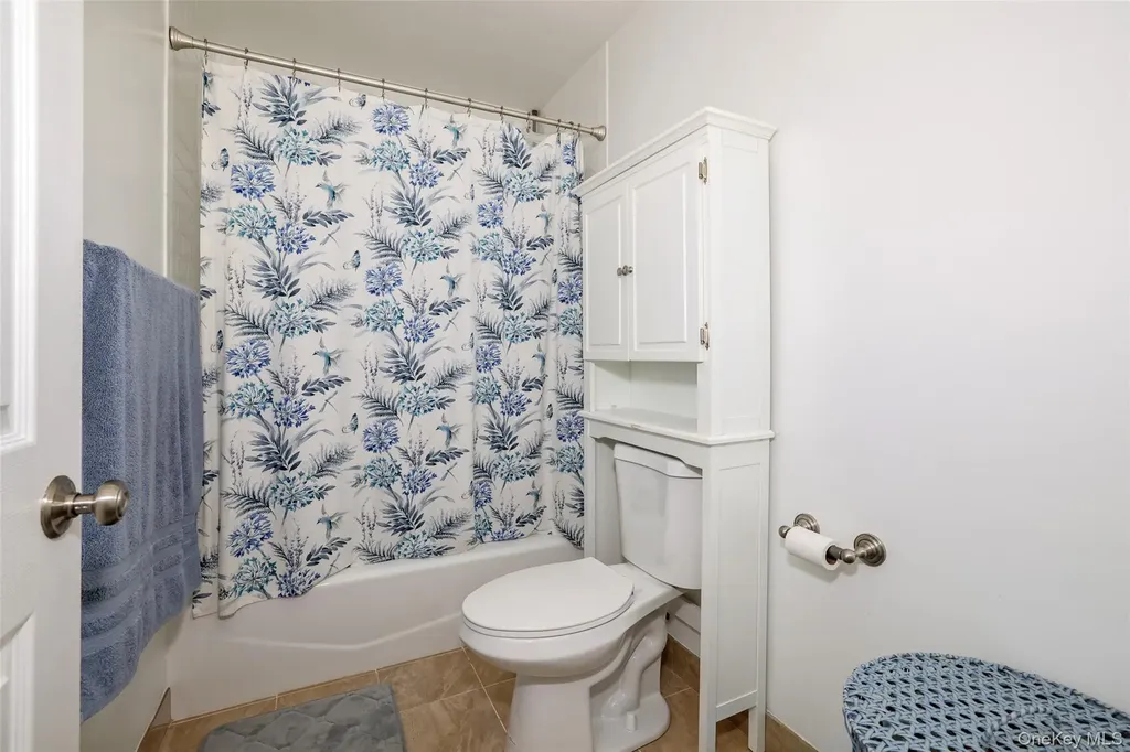 2 Nob Hill Drive Elmsford NY 10523