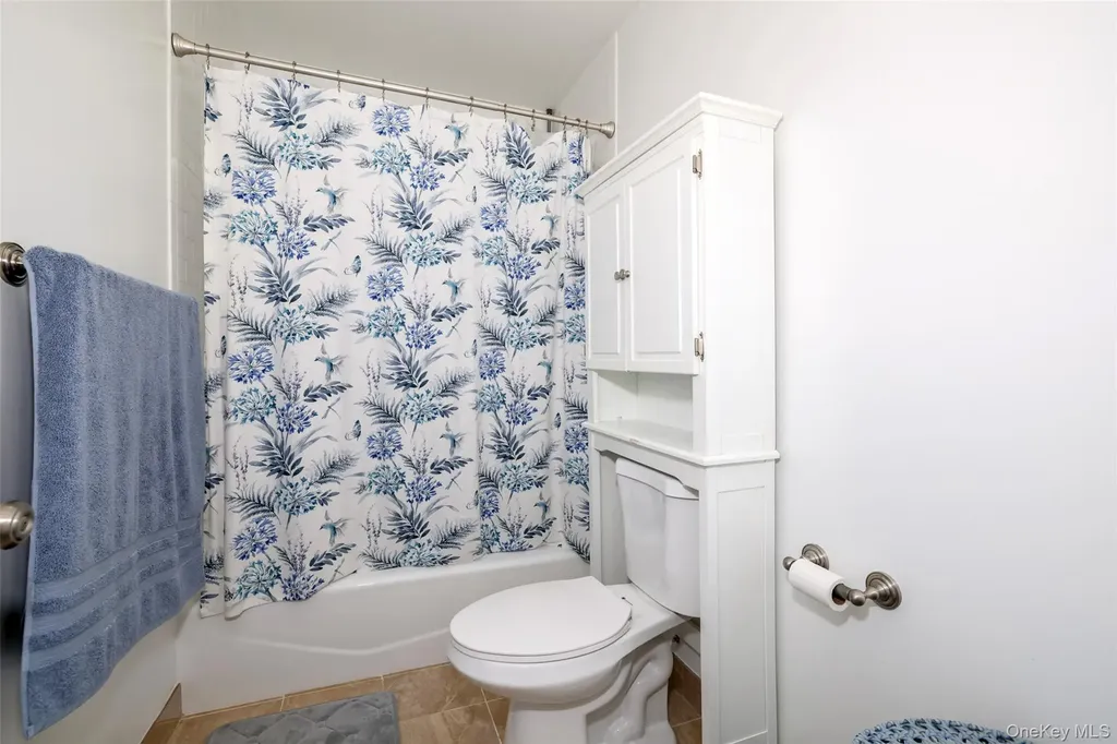 2 Nob Hill Drive Elmsford NY 10523