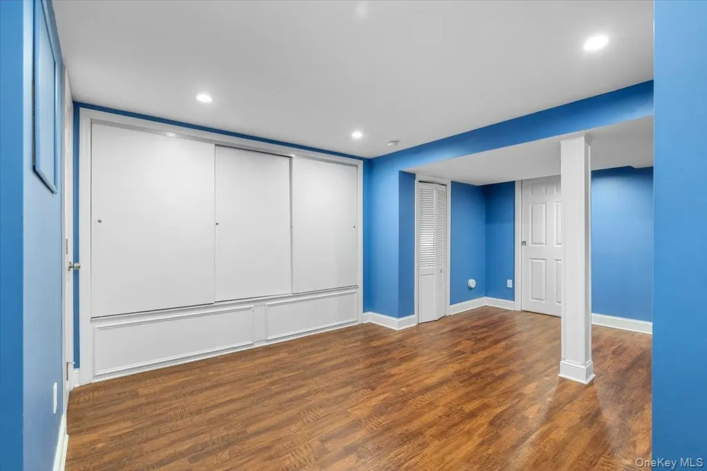 55 Audrey Avenue Plainview NY 11803