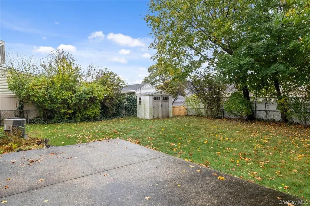 55 Audrey Avenue Plainview NY 11803