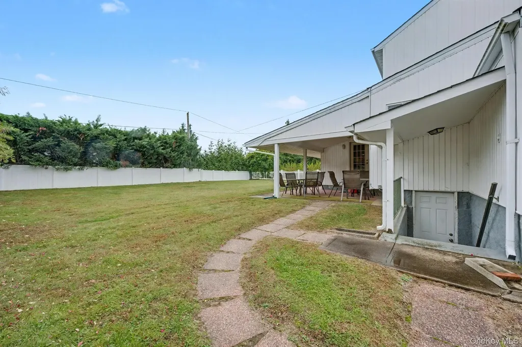 24 Havemeyer Lane Commack NY 11725