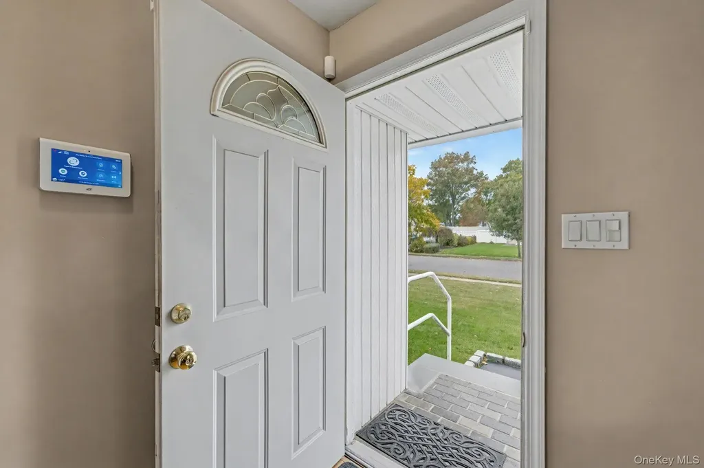 24 Havemeyer Lane Commack NY 11725