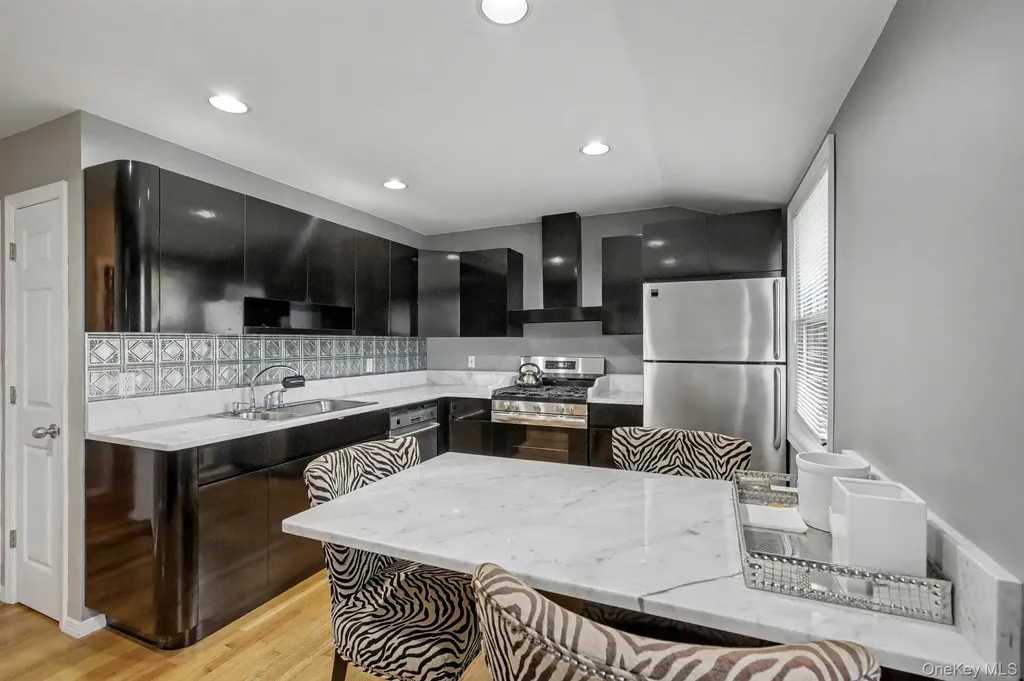 24 Havemeyer Lane Commack NY 11725
