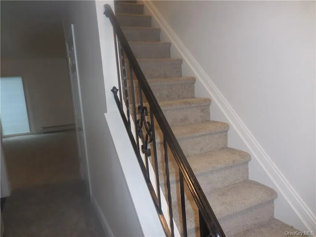 16 Patton Drive Cornwall NY 12518