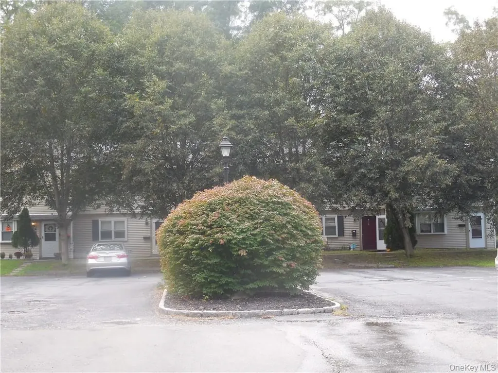 16 Patton Drive Cornwall NY 12518