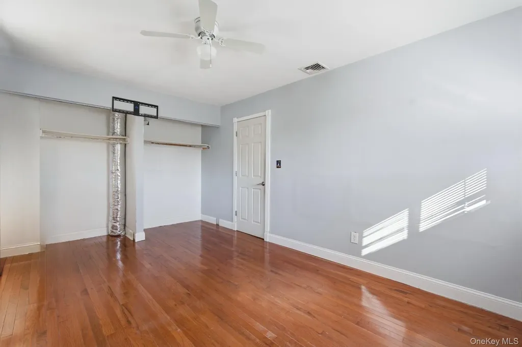3 Date Street Central Islip NY 11722