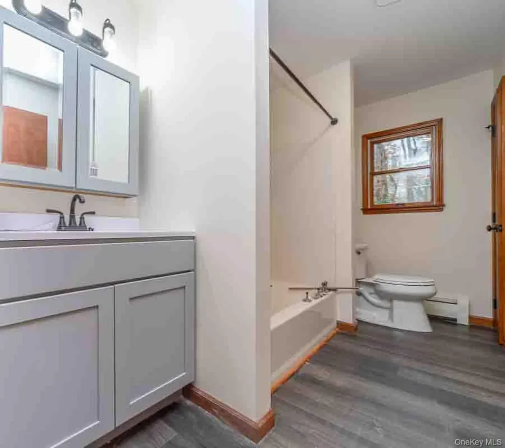 132 Red Top Road Wallkill NY 12589