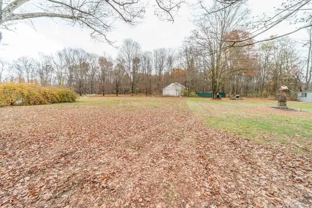 132 Red Top Road Wallkill NY 12589