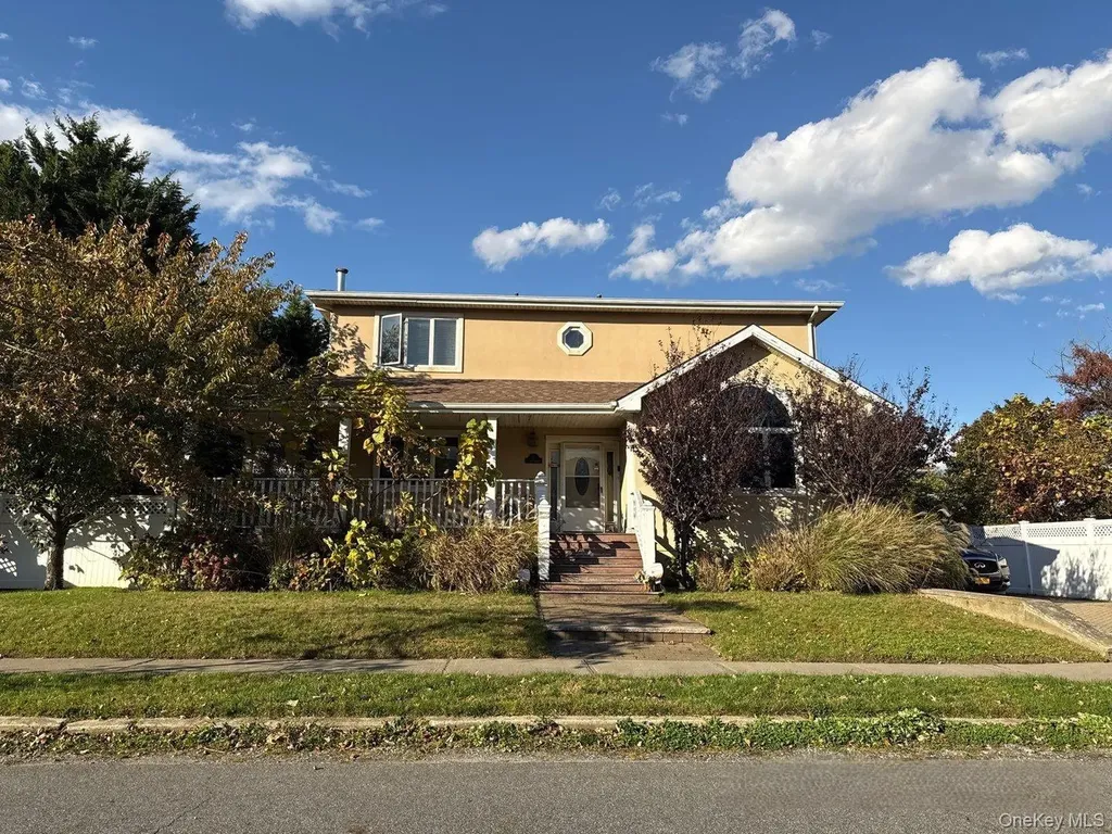47 E Beech Street Long Beach NY 11561