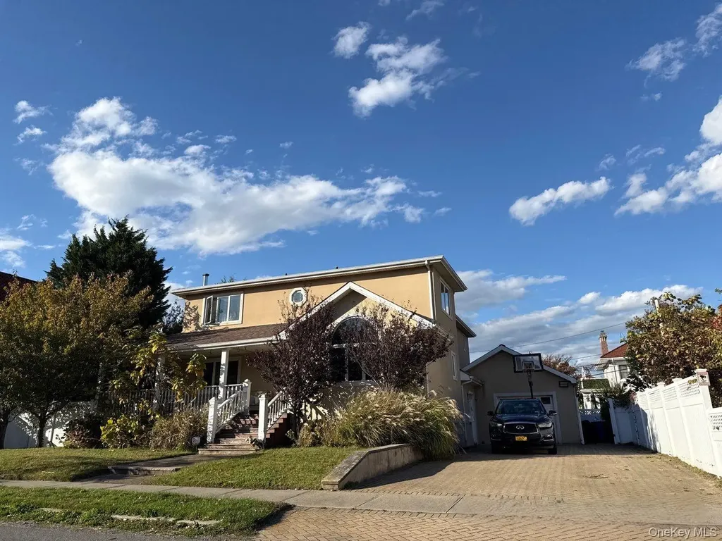 47 E Beech Street Long Beach NY 11561