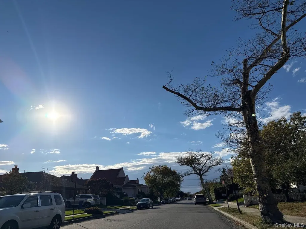 47 E Beech Street Long Beach NY 11561