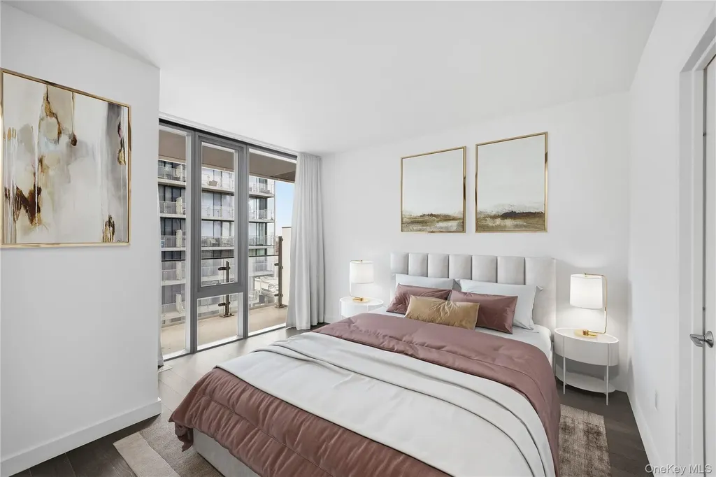 13103 40 Road Flushing NY 11354