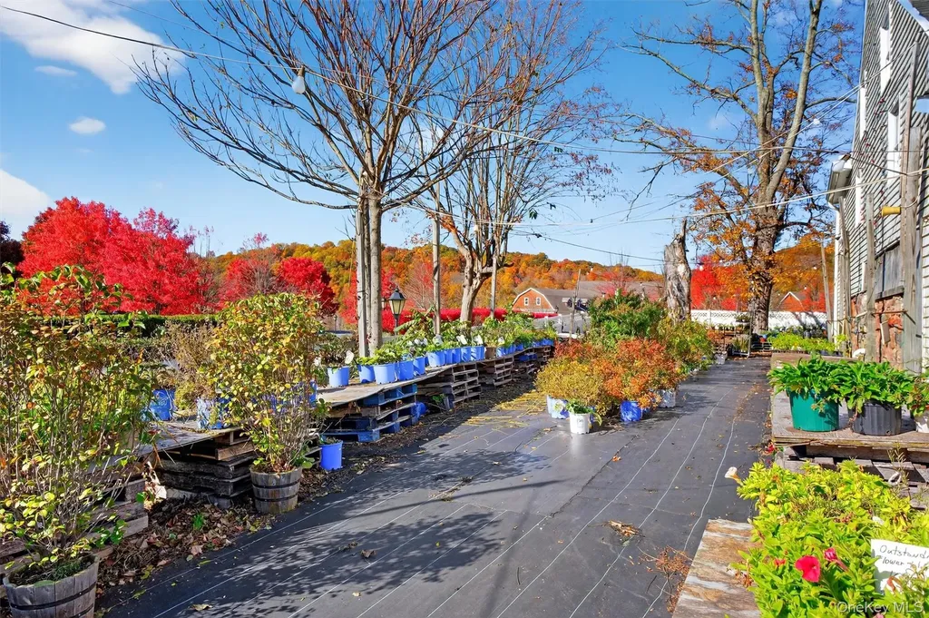 1062 Oregon Road Cortlandt Manor NY 10567