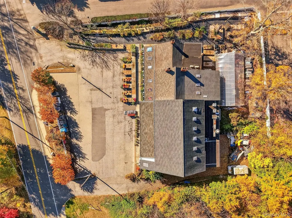 1062 Oregon Road Cortlandt Manor NY 10567