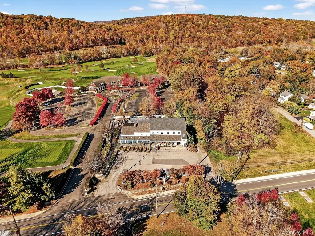 1062 Oregon Road Cortlandt Manor NY 10567
