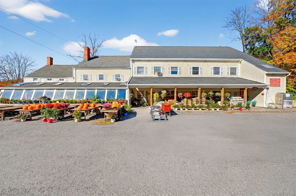 1062 Oregon Road Cortlandt Manor NY 10567