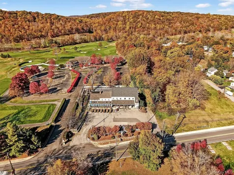 1062 Oregon Road Cortlandt Manor NY 10567