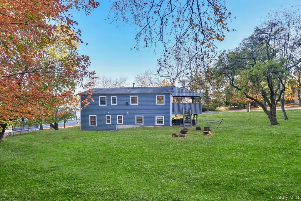 3 Kakiat Lane Spring Valley NY 10977