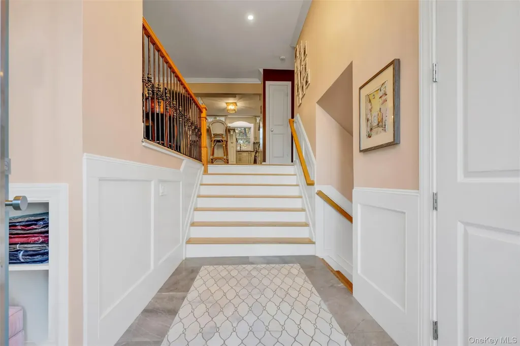 3 Kakiat Lane Spring Valley NY 10977