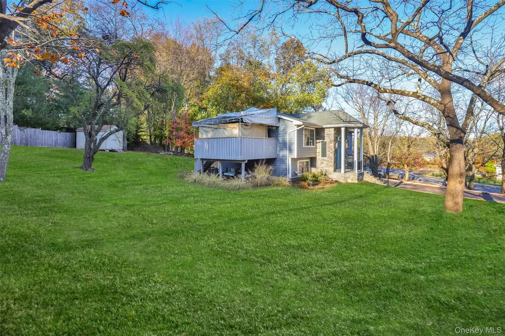 3 Kakiat Lane Spring Valley NY 10977
