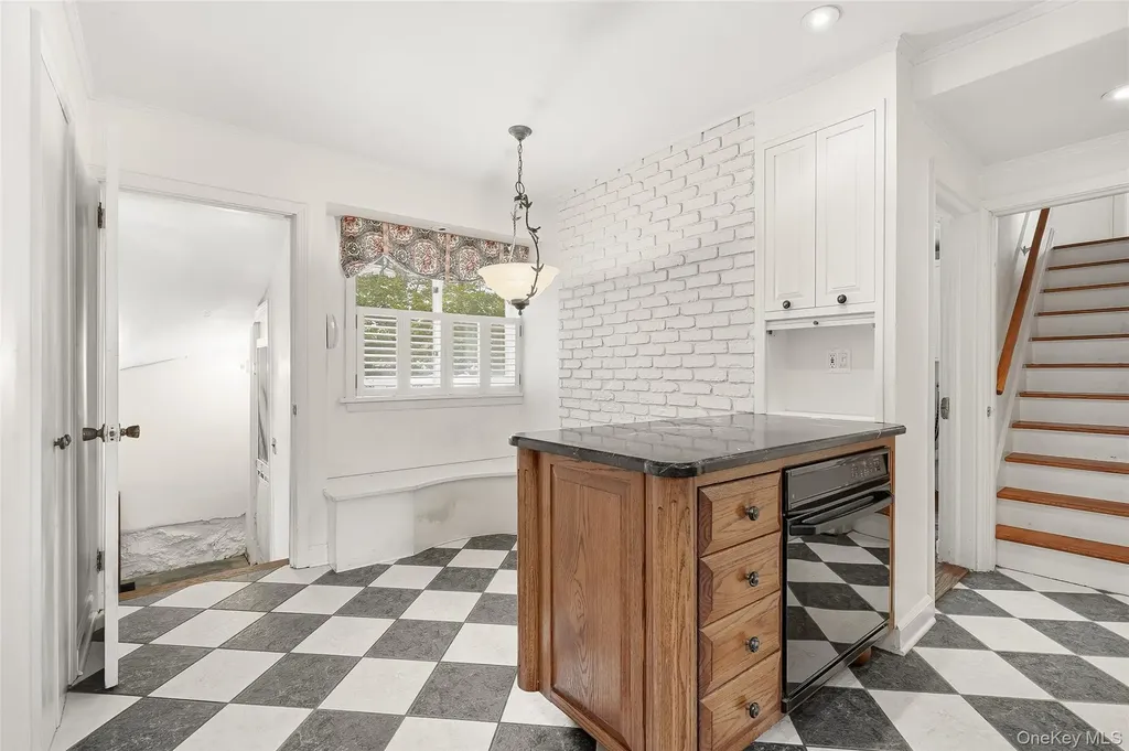 25 Seneca Street Rye NY 10580